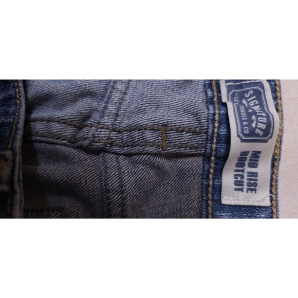 Levis Signature Womens Misses 10 Long Bootcut Mid Rise Denim Jeans 28X31 - Picture 10 of 11